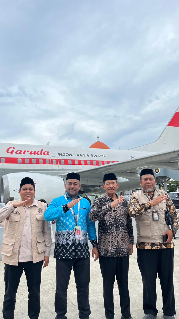 Wakil Wali Kota Sabang Lepas Jamaah Calon Haji Kloter II Tahun 2026, Suasana Haru Iringi Keberangkatan di Embarkasi Banda Aceh