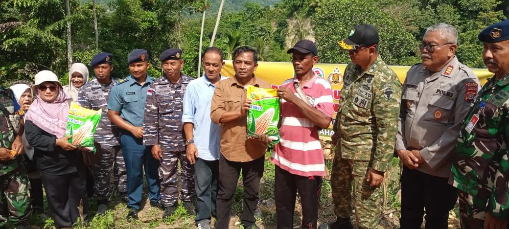 Sekda dan Forkopimda Sabang Perkuat Ketahanan Pangan Berbasis Gampong, Panen Perdana Jagung Pipil BUMG Tahareukat Tembus Dua Ton